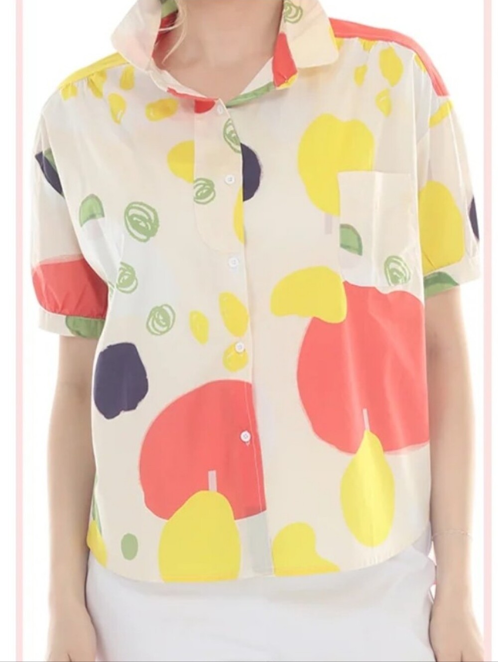 Terra SJ Apparel Short-Sleeve Button-Up Top in Cream with Yellow & Coral Size M
